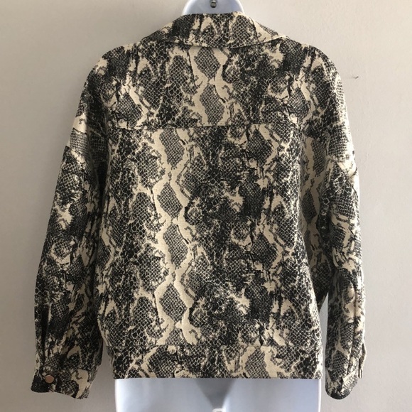 ZARA Cropped Moto Snake Print Tapestry Belted Pockets Size S EUC Jacket - Picture 12 of 16